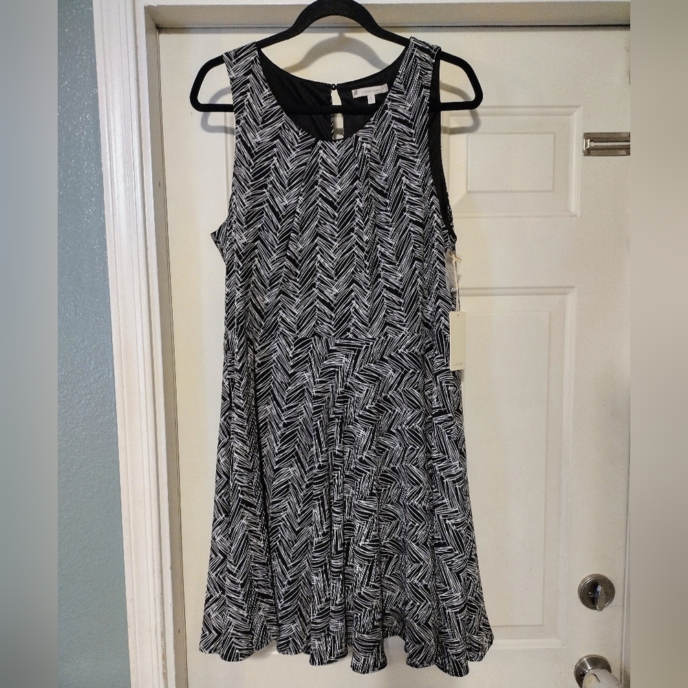 41 Hawthorn Black/White Monochrome Zigzag Pattern Flowy Dress Size XL NWT